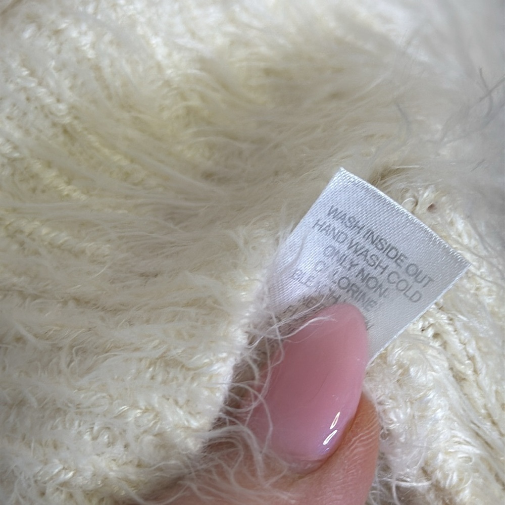 Charming Charlie Cream Long Sleeve V-Neck Sweater Dress - Picture 5 of 5
